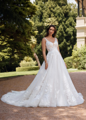 Beaded Ivory Lace Tulle V Back Dreamy Wedding Dress